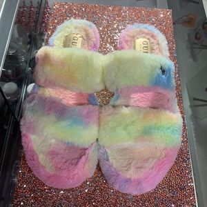 Guess Fluffy Rainbow Slides